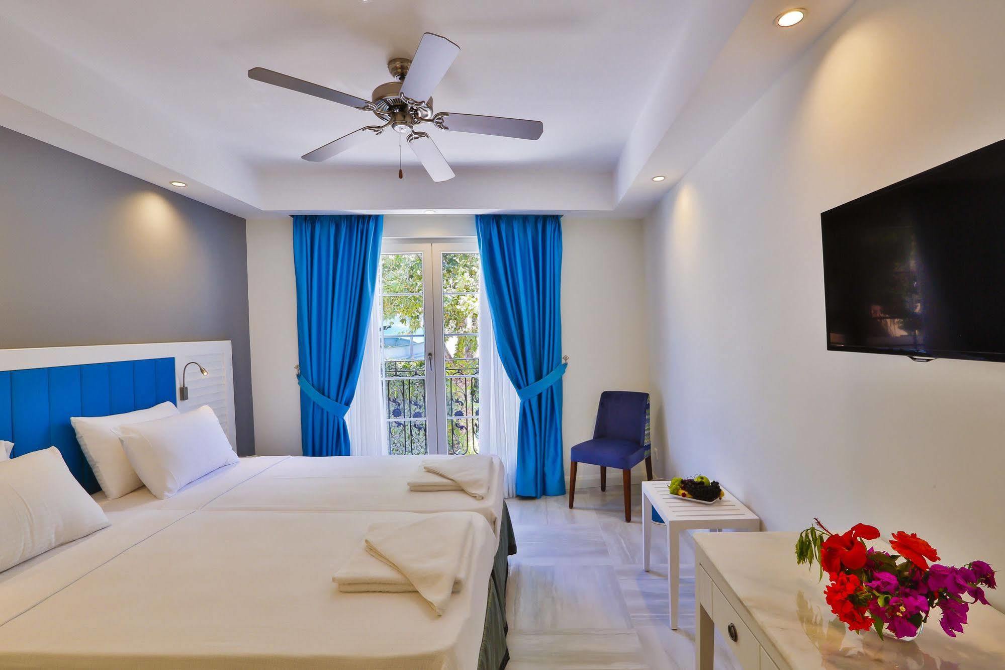 Livia Hotel Kas Bagian luar foto