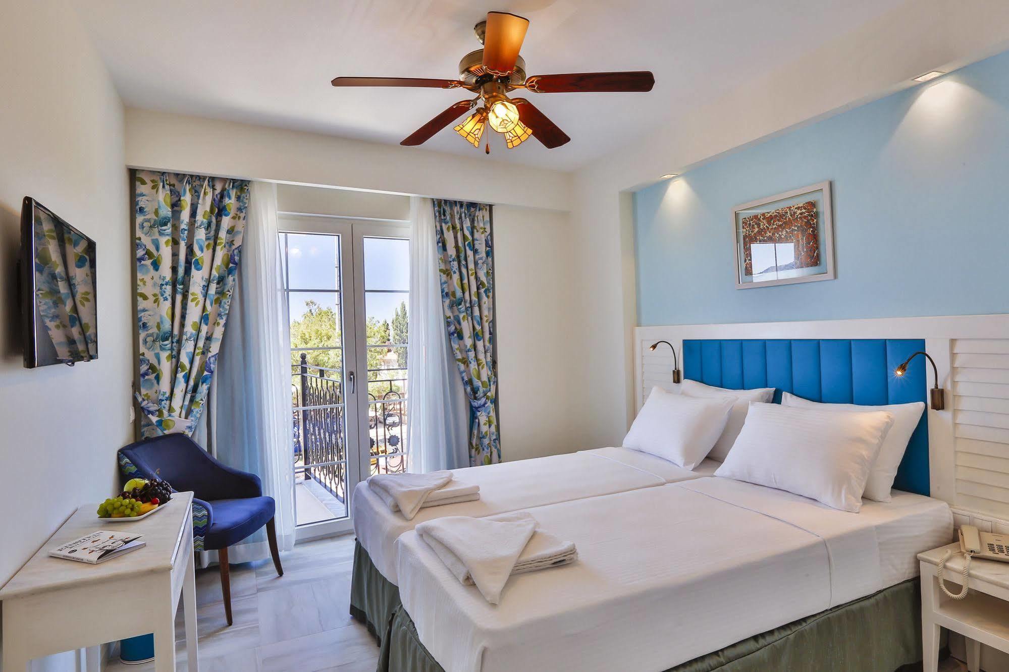 Livia Hotel Kas Bagian luar foto